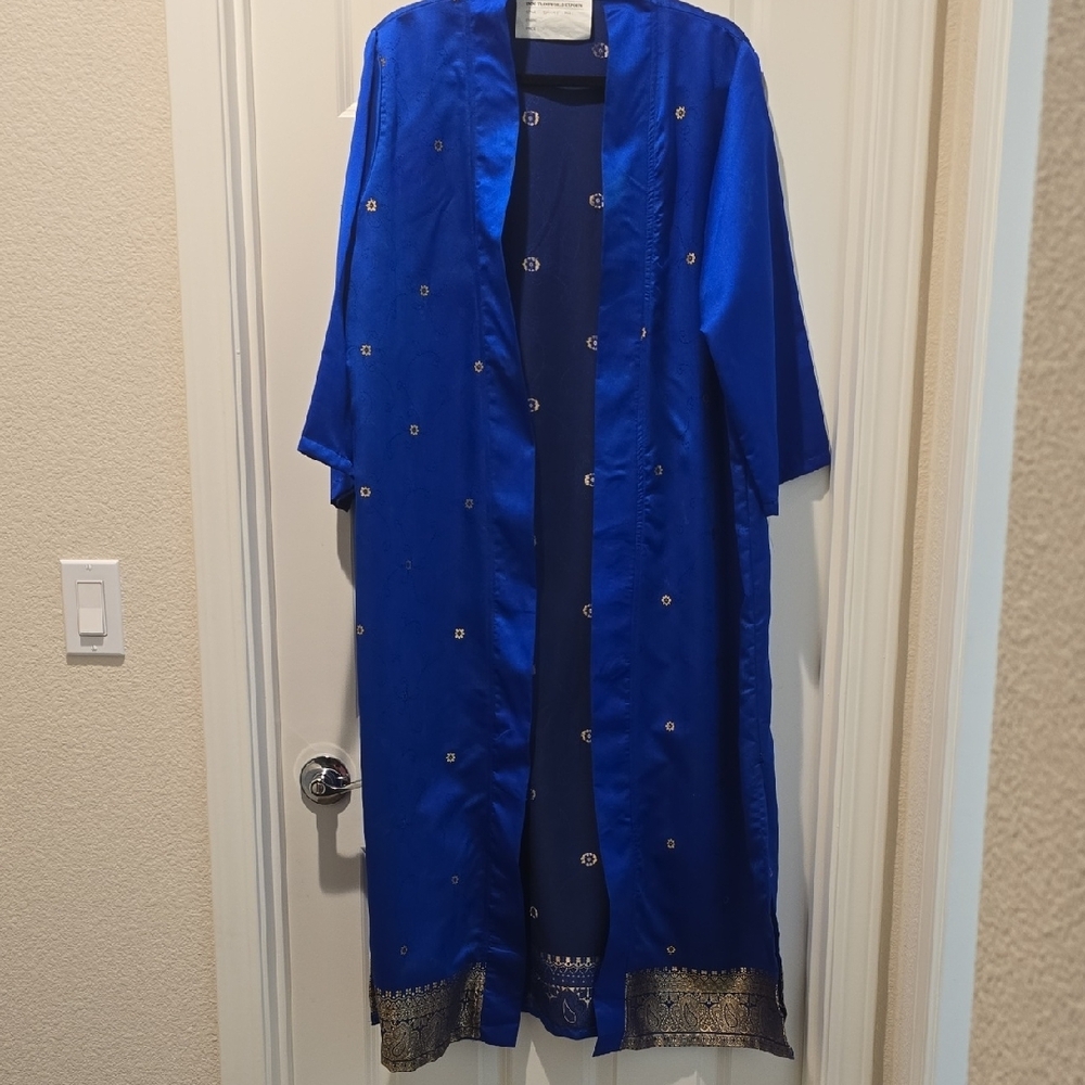 NWOT Elegant Blue Long Kimono with Gold Accents